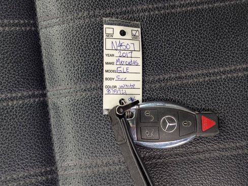 Used 2017 Mercedes-Benz GLE 350 4MATIC image 35