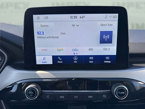 Used 2022 Ford Escape SE w/ SE Sport Appearance Package image 18