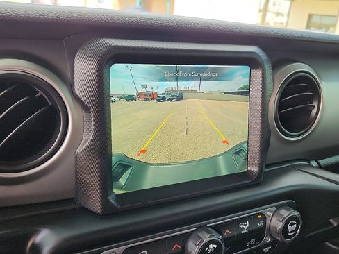 Used 2021 Jeep Gladiator Sport w/ Quick Order Package 24Q 80Th image 15