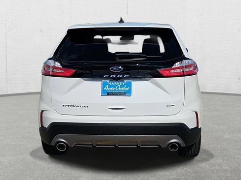 Used 2022 Ford Edge Titanium image 6