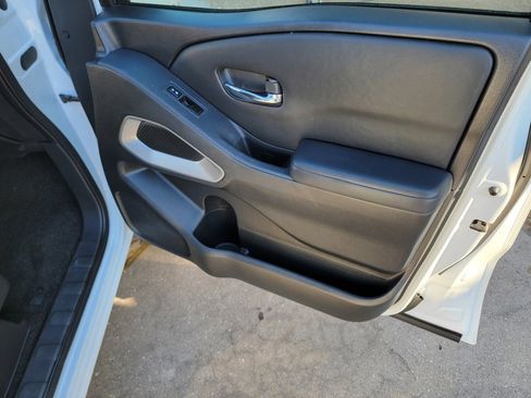 Used 2022 Nissan Frontier SV image 13