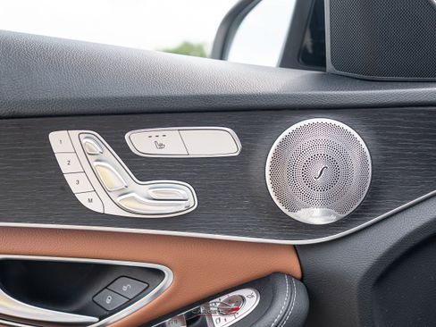 Used 2021 Mercedes-Benz C 300 4MATIC Sedan w/ AMG Line image 40