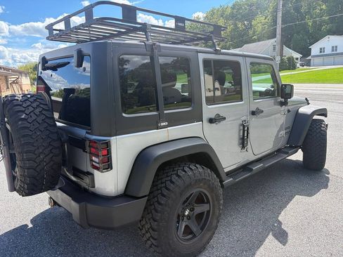 Used 2014 Jeep Wrangler Unlimited Sport w/ Quick Order Package 23S AWD/4WD image 14