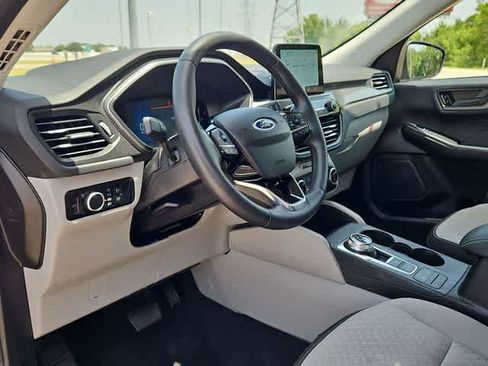 Used 2023 Ford Escape Active AWD/4WD image 10