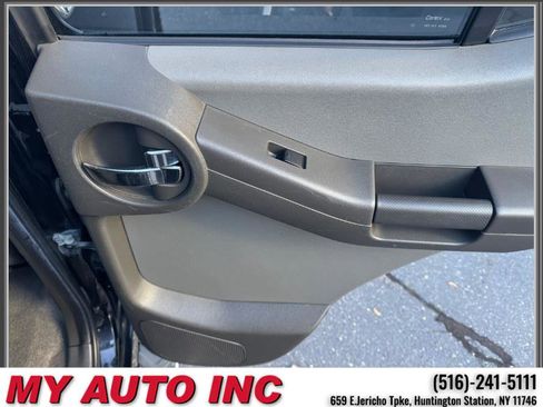 Used 2009 Nissan Xterra S image 28