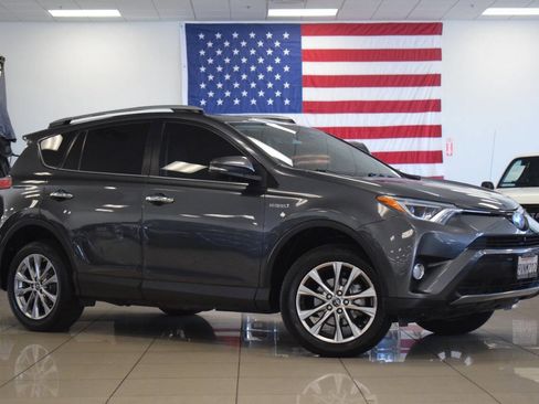 Used 2018 Toyota RAV4 Limited w/ Advanced Technology Package AWD/4WD image 1