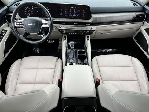 Used 2023 Kia Telluride SX AWD/4WD image 9