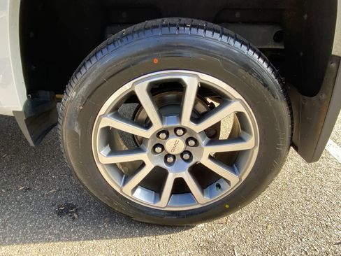 Used 2020 GMC Canyon Denali image 18