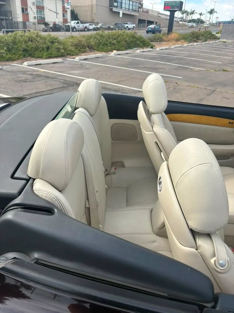 Used 2002 Lexus SC 430 Convertible RWD image 11