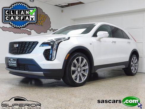 Used 2021 Cadillac XT4 Premium Luxury image 1