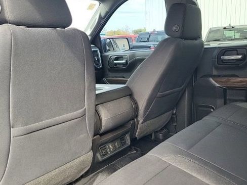 Used 2019 Chevrolet Silverado 1500 LT Trail Boss image 7