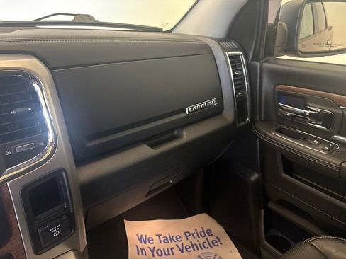 Used 2016 RAM 1500 Laramie w/ Convenience Group AWD/4WD image 39