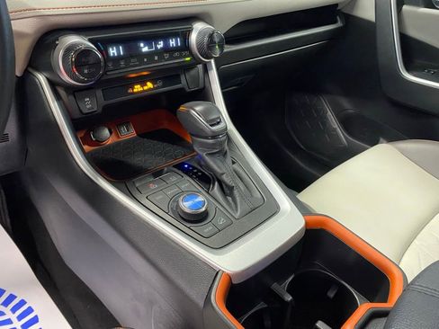 Used 2024 Toyota RAV4 Adventure image 28