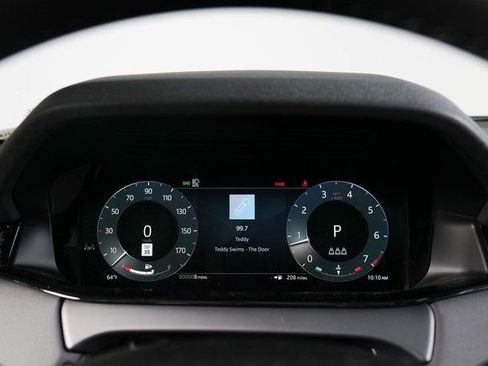 New 2025 Land Rover Range Rover Evoque Dynamic SE AWD/4WD image 15