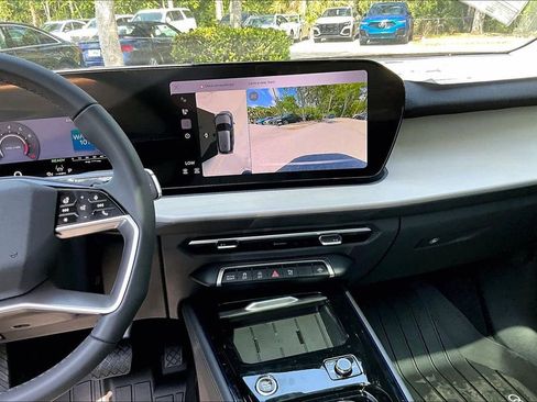 New 2026 Audi Q3 quattro 2.0T AWD/4WD image 20