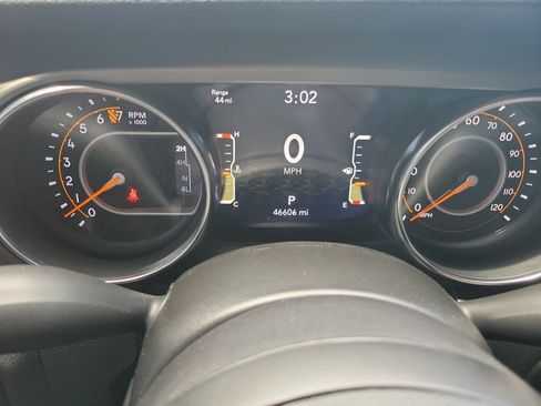 Used 2021 Jeep Gladiator Sport AWD/4WD image 26