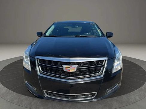 Used 2017 Cadillac XTS FWD image 2
