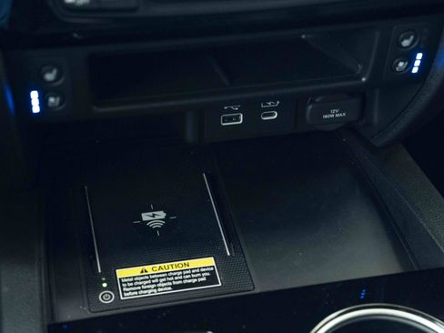 Used 2025 Honda Passport Black Edition image 32