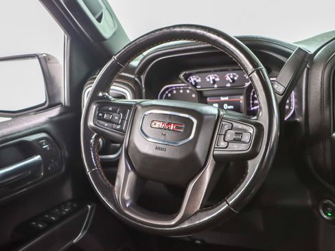 Used 2019 GMC Sierra 1500 AT4 w/ Off Road Performance Package AWD/4WD image 13