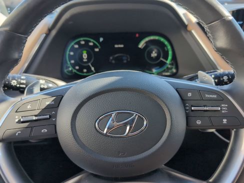 Used 2022 Hyundai Sonata Limited image 16