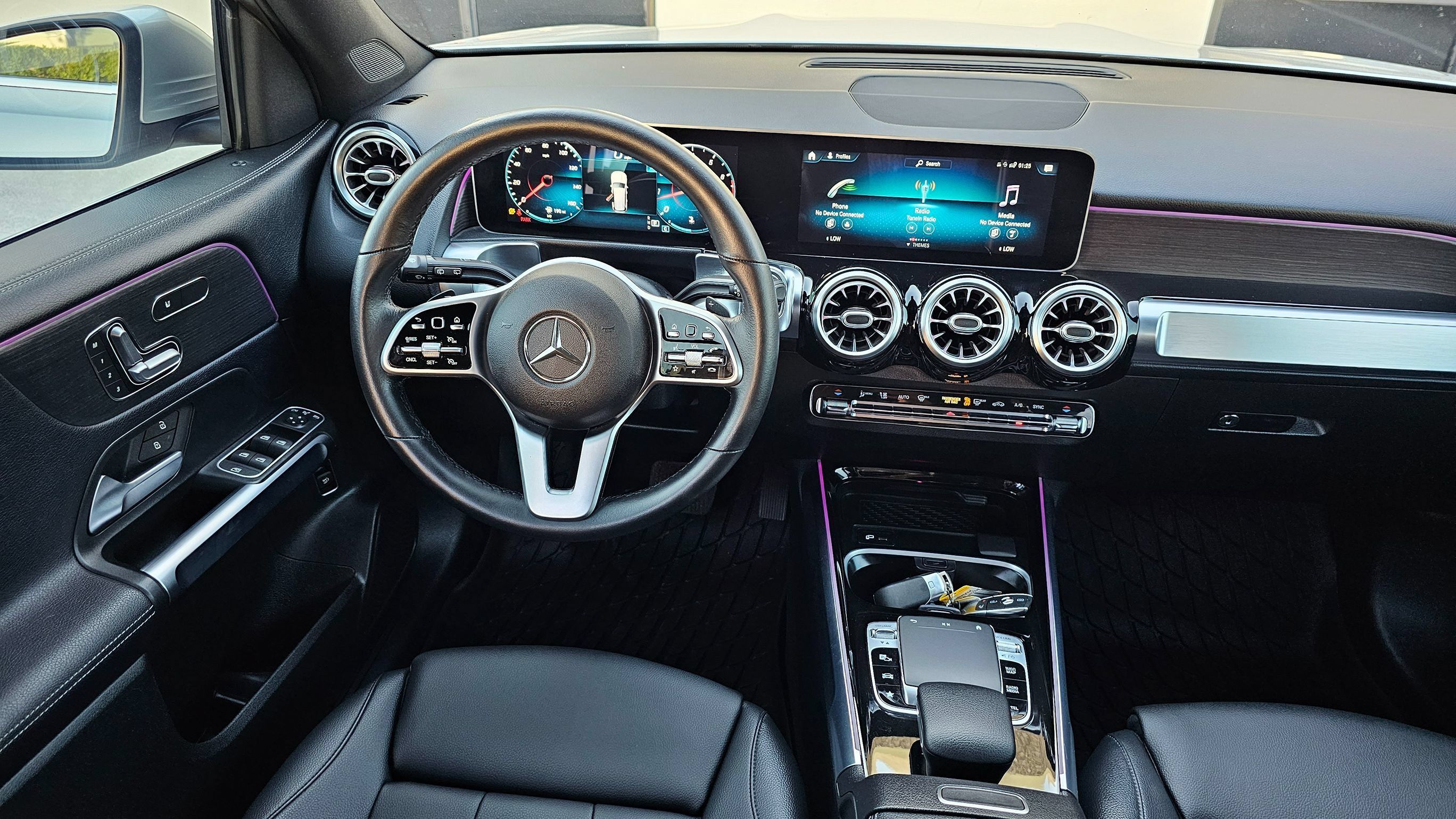 Used 2020 Mercedes-Benz GLB 250 image 23