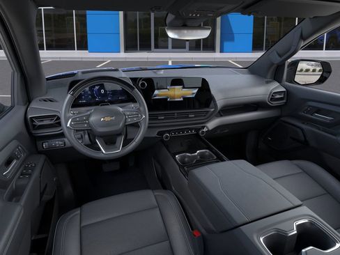 New 2026 Chevrolet Silverado EV LT AWD/4WD image 15