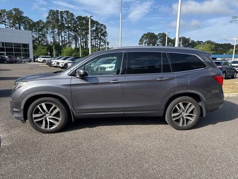 Used 2016 Honda Pilot Touring image 13