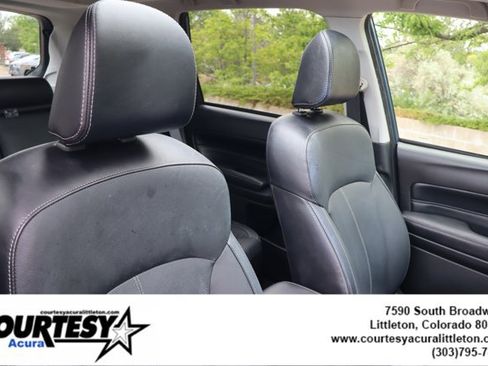 Used 2018 Subaru Forester 2.5i Touring w/ Popular Package #2 AWD/4WD image 33