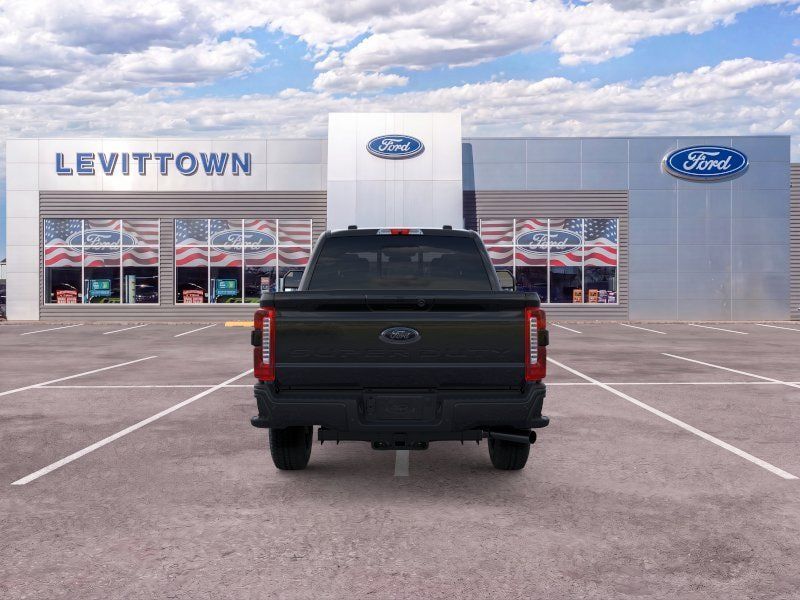 New 2026 Ford F250 Lariat w/ Black Appearance Package AWD/4WD image 5