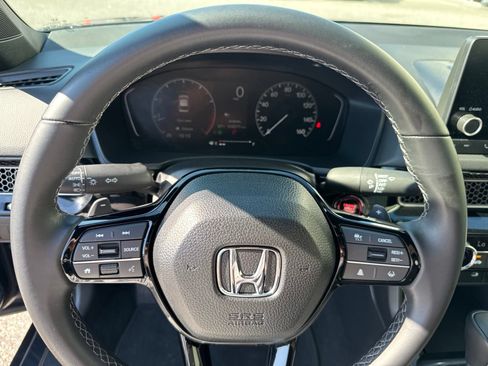 Used 2025 Honda Civic Sport image 30