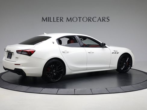 Certified 2022 Maserati Ghibli Modena Q4 image 8