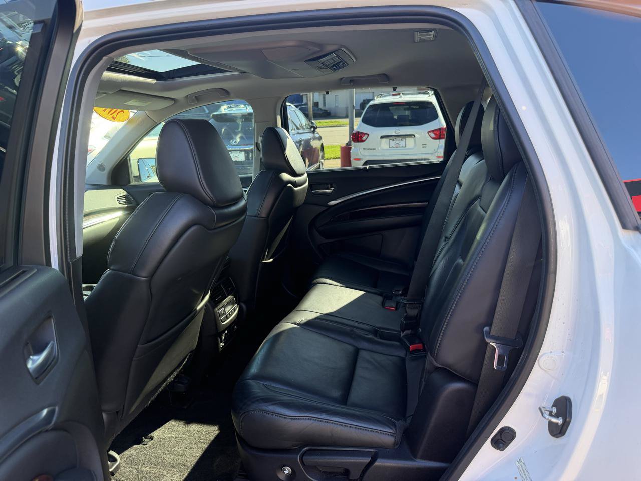 Used 2016 Acura MDX w/ Advance & Entertainment Pkg AWD/4WD image 22