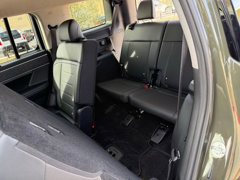 Certified 2024 Hyundai Santa Fe Limited image 24