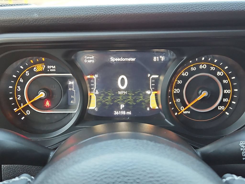 Used 2025 Jeep Wrangler Unlimited Sport AWD/4WD image 16