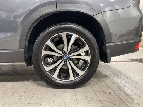 Certified 2021 Subaru Forester Limited image 32