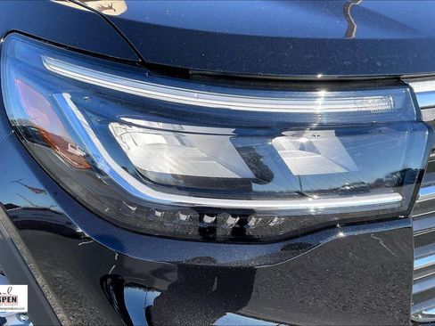 New 2026 Ford Explorer Active w/ Active Comfort Package RWD image 15