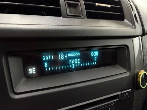 Used 2010 Ford Fusion Sport FWD image 41