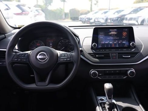 New 2025 Nissan Altima 2.5 S image 22