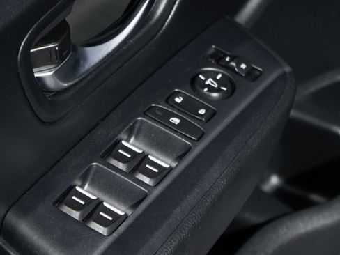 Used 2023 Honda Pilot Sport image 16