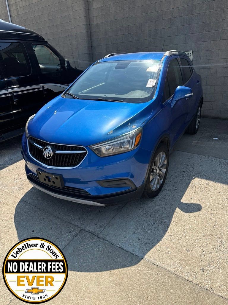 Used 2018 Buick Encore Preferred FWD image 1