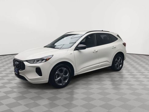 Certified 2023 Ford Escape ST-Line w/ Tech Pack #1 AWD/4WD image 34