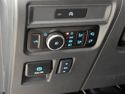 New 2025 Ford F150 Platinum w/ FX4 Off-Road Package image 18