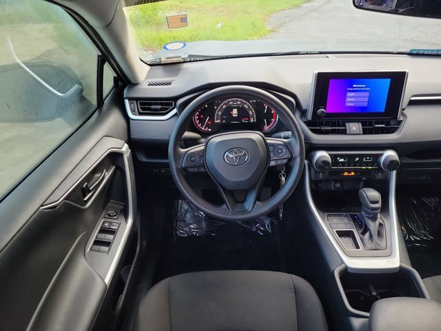 Used 2025 Toyota RAV4 LE FWD image 10