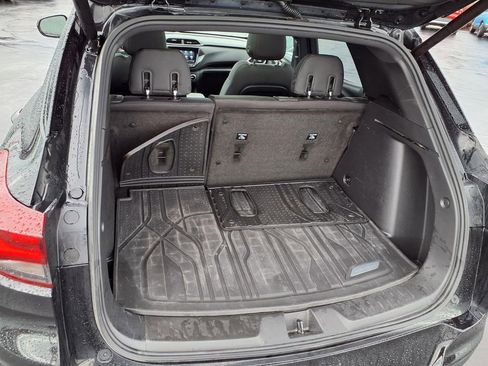 Used 2023 Chevrolet TrailBlazer RS w/ Sun and Liftgate Package AWD/4WD image 31
