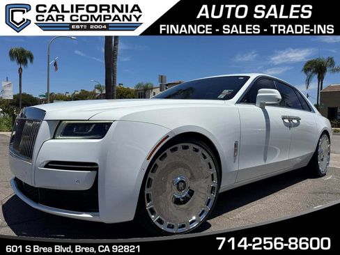 Used 2022 Rolls-Royce Ghost w/ Ghost Package AWD/4WD image 1