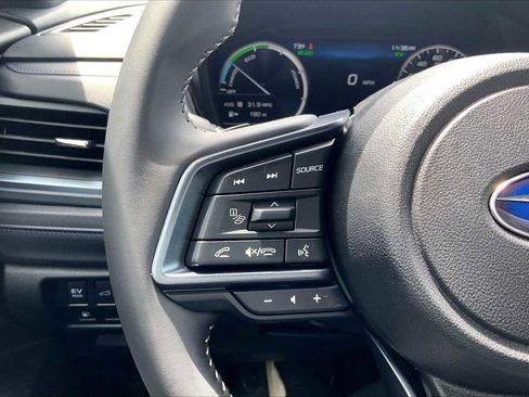 Certified 2025 Subaru Forester Limited AWD/4WD image 24