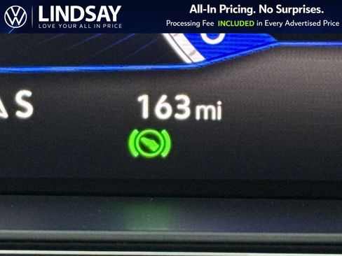 Certified 2025 Volkswagen Taos S image 25