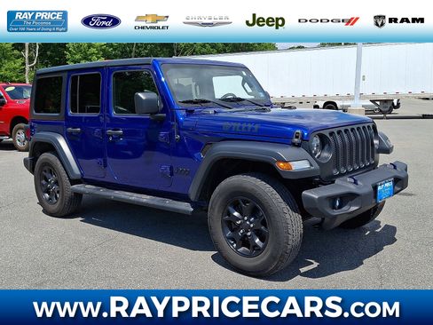 Used 2020 Jeep Wrangler Unlimited Sport AWD/4WD image 1