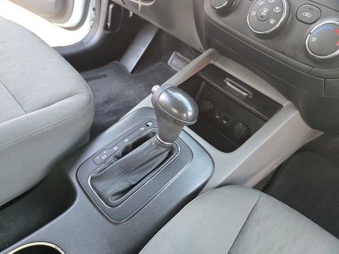 Used 2014 Kia Forte LX FWD image 36