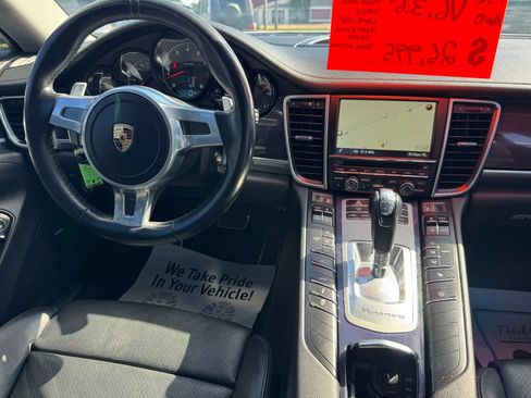 Used 2016 Porsche Panamera AWD/4WD image 11
